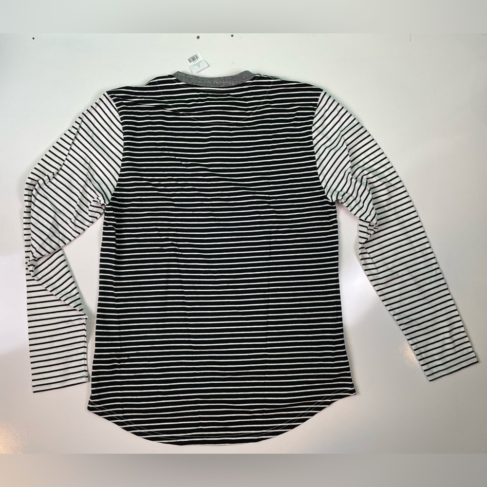 Sovereign Code XL Long Sleeve Raglan Striped Shirt - Picture 4 of 4